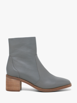 python chelsea boots