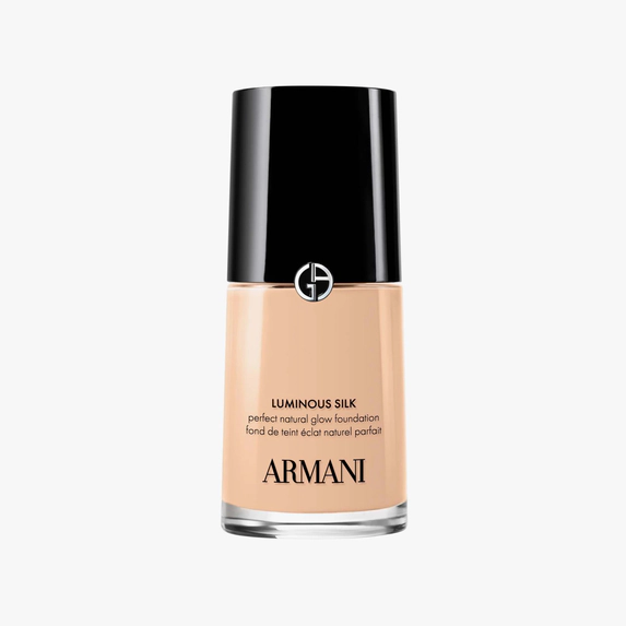 Click here to shop the Giorgio Armani Luminous Silk Foundation
