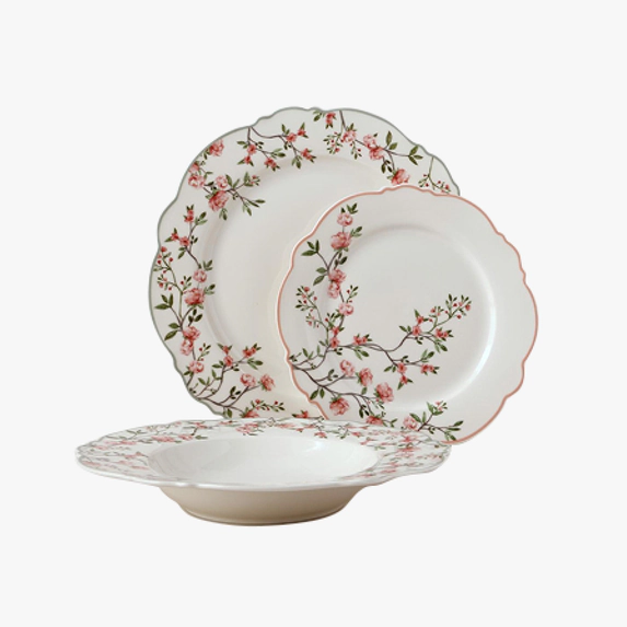 Click here to shop the Heritage Blossom 12pc Dinner Set