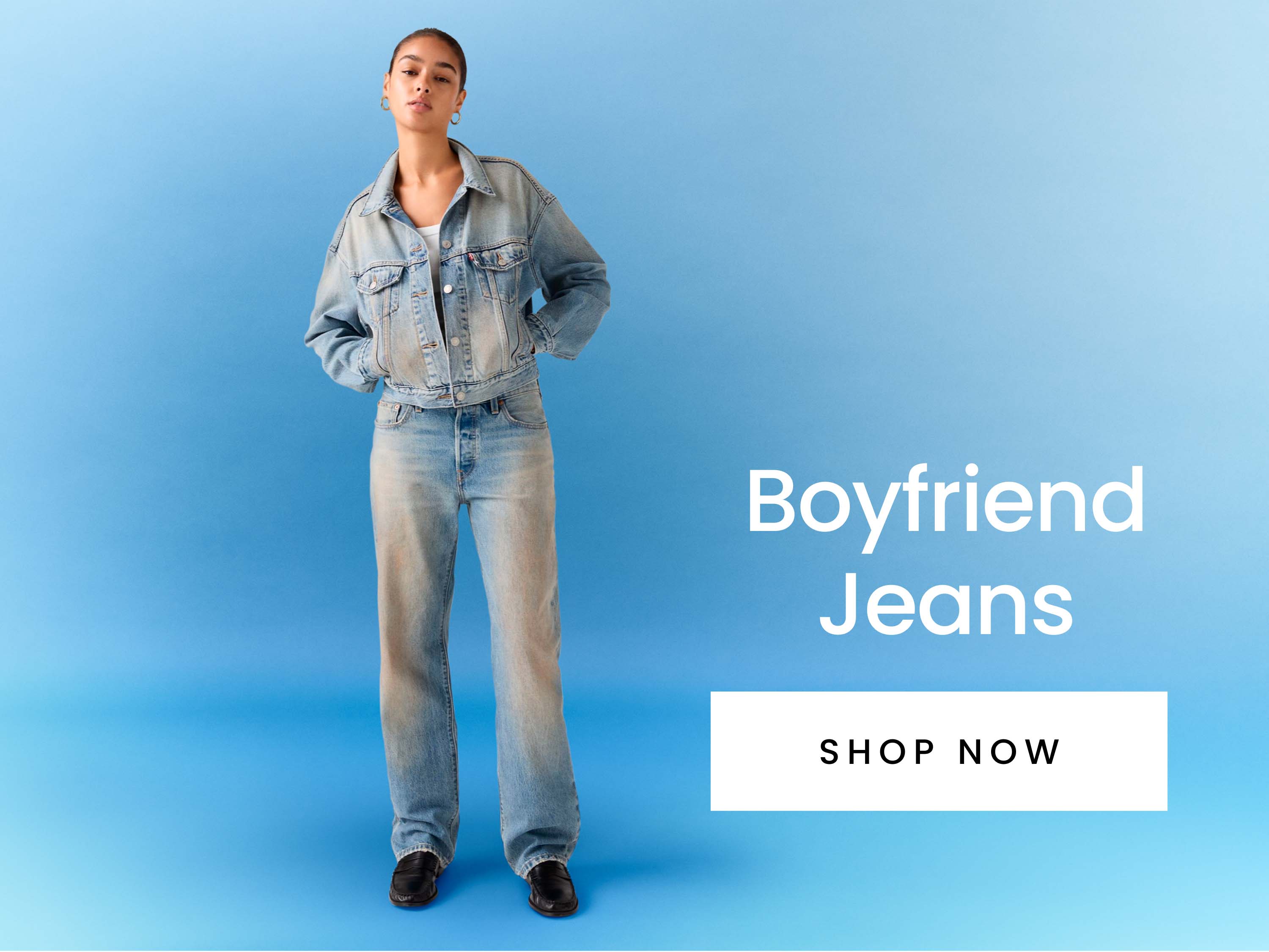 Women's boyfriend denim jeans. Shop now.