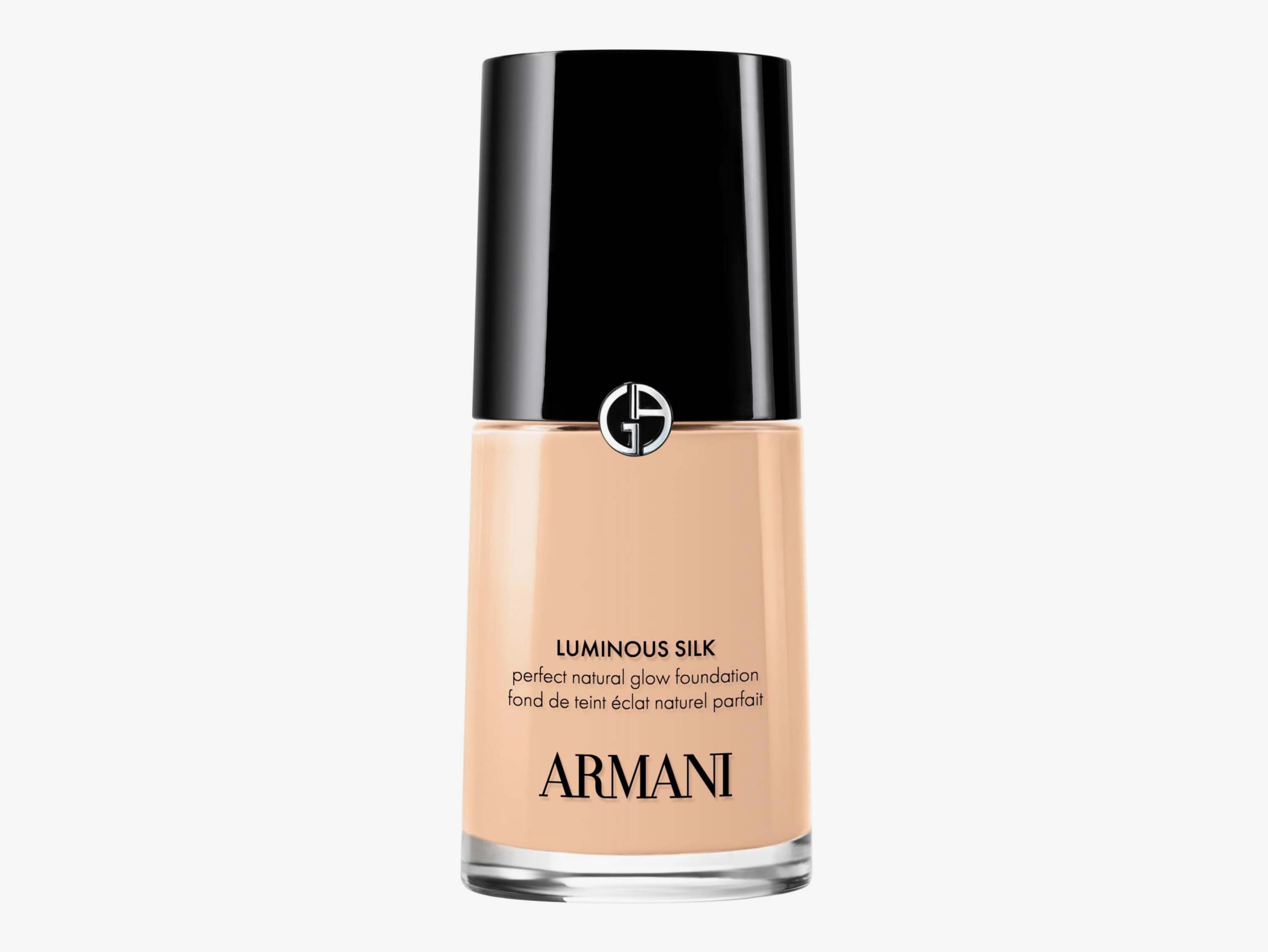 Click here to shop the Giorgio Armani Luminous Silk Foundation