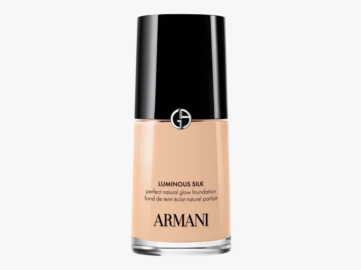 Click here to shop the Giorgio Armani Luminous Silk Foundation