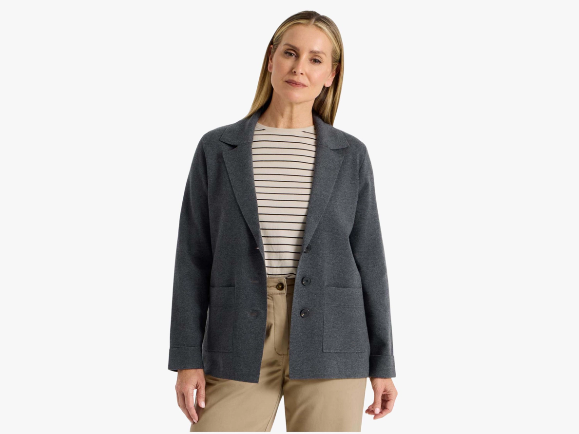 Click here to shop the Regatta Knitted Long Sleeve Single Breasted Knitted Blazer in Charcoal